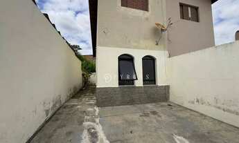 Imagem: Sobrado para locação, 3 quartos, quintal