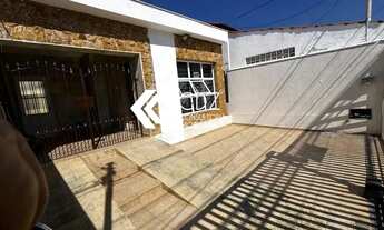 Imagem: Casa com Edicula à Venda em Votorantim