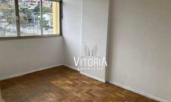Imagem 3: Apartamento com 2 dormitórios para alugar, 70 m² por R$ 700,00/mês - Vila Isabel - Rio de