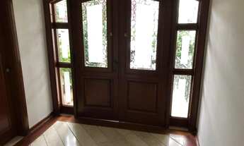 Imagem 7: Casa de condomínio térrea para aluguel possui 400 metros quadrados com 4 quartos