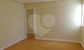 Imagem 2: Oportunidade! Apto amplo, luz natural em todos ambientes, 3 dorms, suite e 2 vgs, próx. à