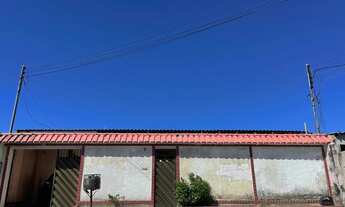 Imagem 6: VENDO CASA EM CONJUNTO CASTANHEIRA COM 3 QUARTOS ACEITA FINANCIAMENTO