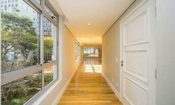 Imagem 2: Apartamento para venda tem 202 metros quadrados com 3 quartos em Boa Viagem - Recife - Per