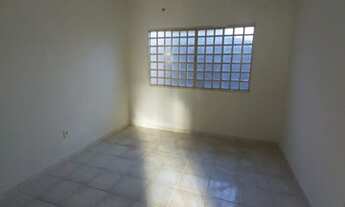 Imagem 7: Casa com 3/4 e piscina no plano diretor sul