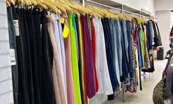 Imagem 3: Loja de roupas Galpão / depósito com 3 vagas na garagem