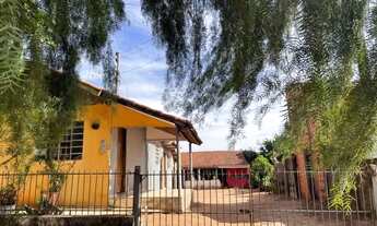 Imagem: Vendo Terreno Contendo Duas Casas