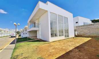 Imagem 4: Casa com 4 suítes à venda em condomínio fechado em Goiânia