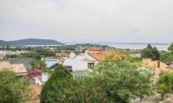 Imagem 2: Porto Alegre - Casa Padrão - Ipanema