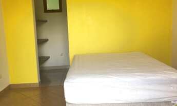 Imagem 6: Casa de condomínio para aluguel possui 210 metros quadrados com 4 quartos