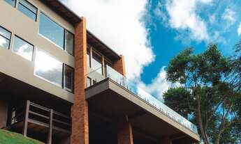 Imagem 2: CASA EM PEDRA AZUL - COND. VILLAGIO VERDI!