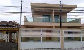 Imagem: Casa sobreposta superior nova