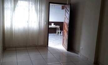 Imagem 3: VENDO IMÓVEL COM 3 DORMITÓRIOS