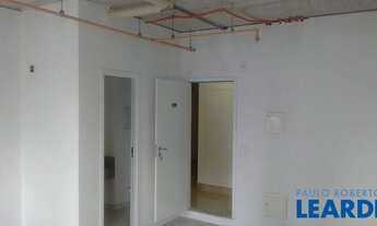 Imagem 2: CONJ. COMERCIAL - CHÁCARA SANTO ANTONIO - SP