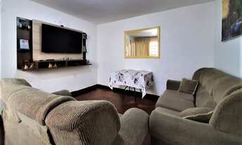 Imagem 2: Sobrado à venda no Bosque na Saúde, com 150 m2, 2 salas, 3 quartos, e cozinhas, quintal e