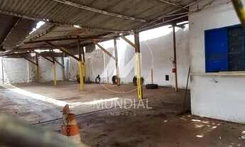 Imagem 2: Terreno (terreno normal) , cozinha planejada