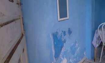 Imagem 3: Aluga se quarto pra moças no banheiro marape