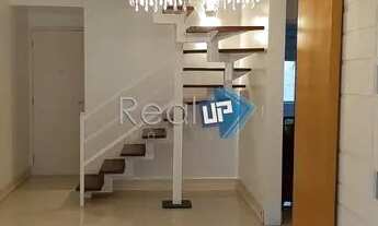 Imagem: Cobertura Triplex - 01 vaga - 160 m2