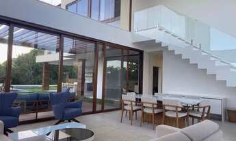 Imagem 2: Mansão com 8 suítes em Praia do Forte disponível para aluguel bem próximo da praia