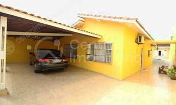 Imagem 7: CASA à venda com piscina e 2 quartos em Peruíbe, no bairro Jardim Ribamar