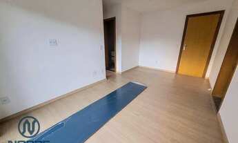 Imagem 2: Apartamento com 2 dormitórios para alugar, 55 m² por R$ 2.200,00/mês - Alto - Teresópolis