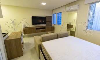 Imagem 6: Flat próx Av Brig Faria Lima, Av Santo Amaro e principais vias de acesso. Com entrada imed