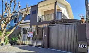 Imagem: Sobrado a venda no bairro Neva