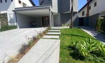 Imagem: Casa em Condomínio para Venda em Alphaville