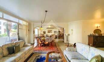 Imagem 7: Espaçoso com varanda a passos do ECP