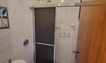 Imagem 4: Casa de condomínio para aluguel tem 205 metros quadrados com 4 quartos