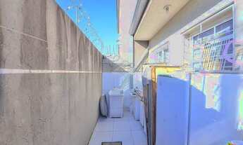 Imagem 7: Sobrado para venda com 69 metros quadrados com 2 quartos em Capão Raso - Curitiba - PR