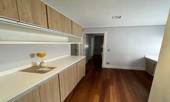 Imagem 3: Apartamento Cond Iepe Golf - 233M Com 4 Suites