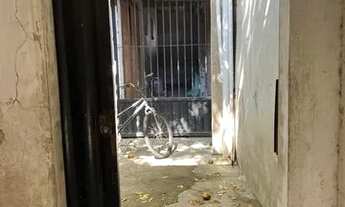 Imagem 4: Alugo kitnet 2º andar (água, luz e internet incluso