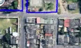 Imagem 4: Casa com piscina e edícula