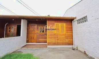 Imagem 2: CASA BEM LOCALIZADA NA CAVALHADA EM FRENTE AO CECOPAM