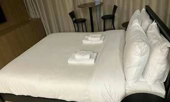 Imagem 2: Studio mobiliado com vista mar, alto padrão - Centro Florianópolis