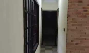 Imagem 7: Oportunidade - Casa Sobrado - Jardim das Oliveiras - 3 Dormitórios - 242m²