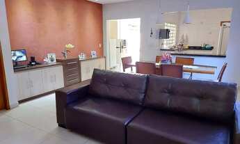 Imagem 7: Duas casas à venda no mesmo lote Casa de Rua com 3 Quarto(s) e 4 banheiro(s) à Venda, 342