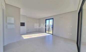 Imagem 3: Sobrado geminado com pátio no Morada das Palmeiras em Torres RS