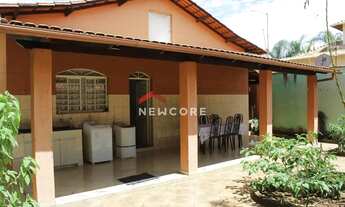 Imagem 2: Casa em Rua Alfredo Avelino Diniz - Camilo Alves - Contagem/MG