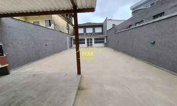 Imagem 2: SOBRADO l TODO REFORMADO l 4 DORMITÓRIOS l 1 SUITE l ESPAÇO GOURMET l GARAGEM PARA VARIOS