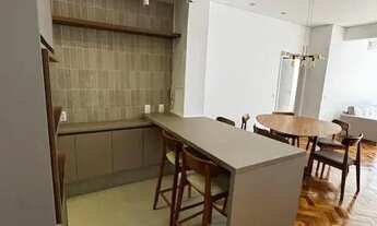 Imagem 5: Impecavelmente reformado e mobiliado, na rua mais desejada do Leblon.130m2 de bom gosto e