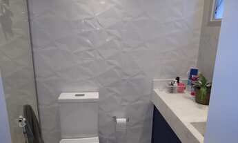 Imagem 7: Lindo imóvel todo modernizado, com 70 mts , 2 vagas, suíte , varanda e dependência de empr