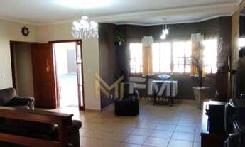 Imagem 4: Sobrado com 3 dormitórios à venda, 200 m² por R$ 800.000,00 - Centro - Monte Mor/SP