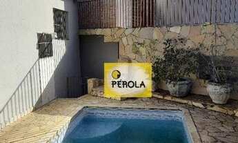 Imagem 2: Linda casa com piscina a venda no Swift!