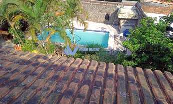 Imagem 4: A VENDA CASA SOBRADO 400M² A 100 MTS DA PRAIA DO GUAIUBA GUARUJÁ