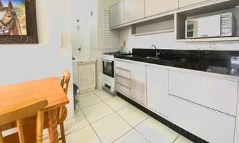 Imagem 2: Apartamento com 2 dormitórios à venda, 70 m² por R$ 470.000,00 - Bombas - Bombinhas/SC