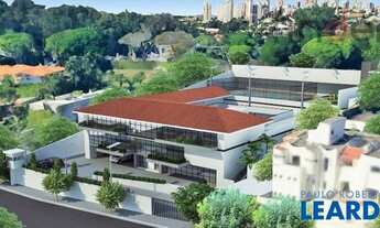 Imagem: CASA ASSOBRADADA - REAL PARQUE - SP