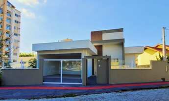 Imagem: Casa para venda tem 193 metros quadrados