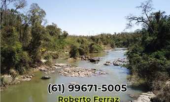 Imagem 4: Chácara em Padre Bernardo . Rio no fundo