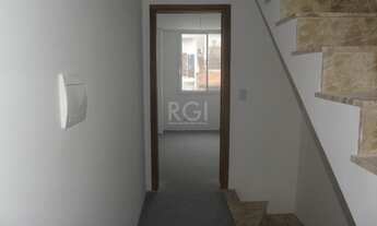 Imagem: Porto Alegre - Casa Padrão - Guarujá